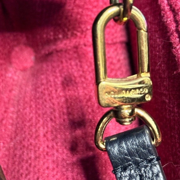 LV MODEL ESTRELLA MM, NOIR MONOGRAM, Crossbody - Picture 2 of 7